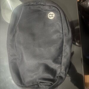 Lulu lemon Fanny pack